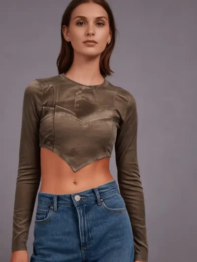 Stylish Elegant Crop Top - Pointed Hem Crop Tee