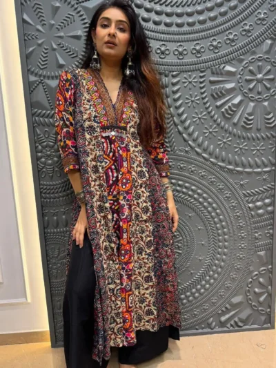 Fantastic coin Lace Work - Designer Navaratri Season Kurta Plazzo