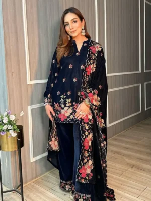 Women's Heavy Velvet Sequins & Therad embroidery Work - Presenting Good Quality Heavy Velvet Kurta & Pant
