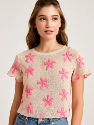 delicate floral embroidery - Crochet Top