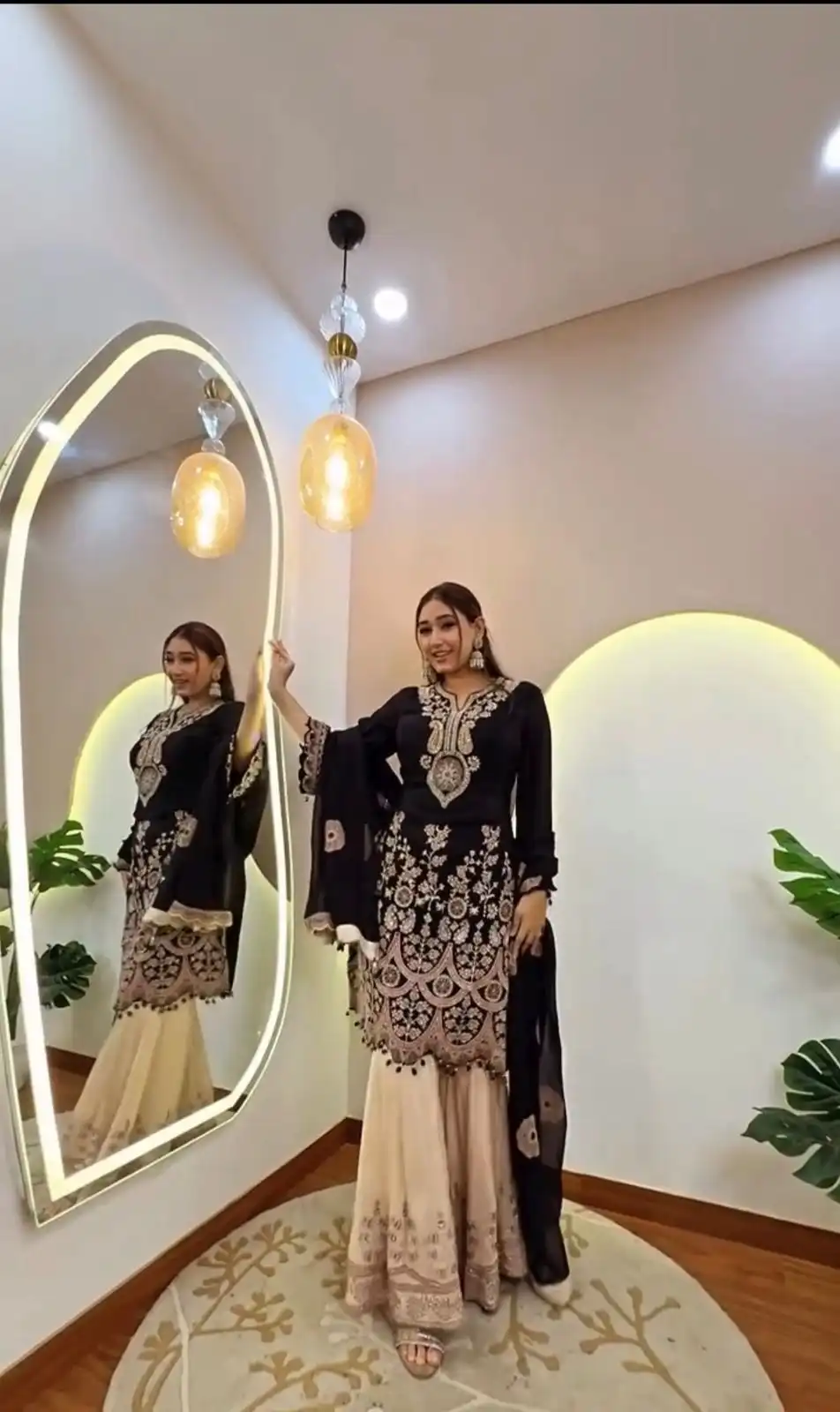 DESIGNER WEAR KURTA SARARA PAIR WITH DUPATTA Women's Clothing - DESIGNER WEAR KURTA SARARA PAIR WITH DUPATTA