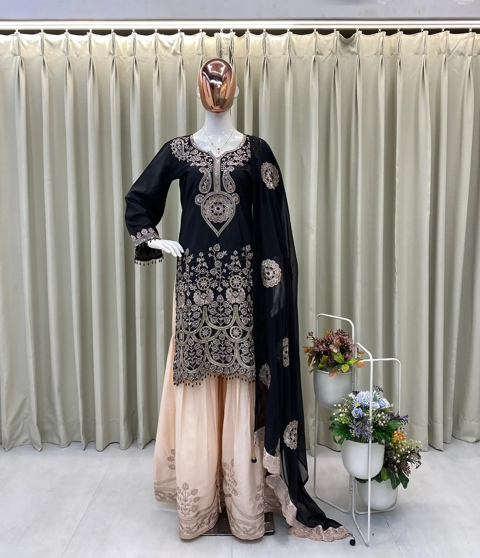 DESIGNER WEAR KURTA SARARA PAIR WITH DUPATTA Women's Clothing - DESIGNER WEAR KURTA SARARA PAIR WITH DUPATTA