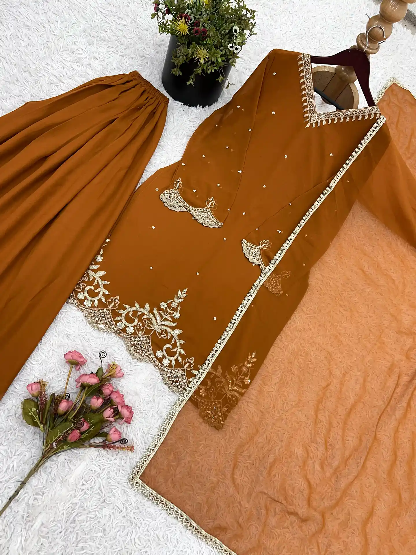 Wedding Wear Sharara Suit WEDDING PAKISTANI STYLE OUTFIT - Wedding Wear Sharara Suit