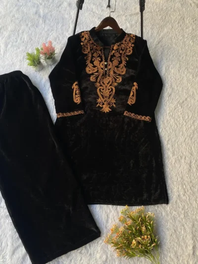 PRESENTING NEW STUNNING LOOK - VELVET CO-ORD SET