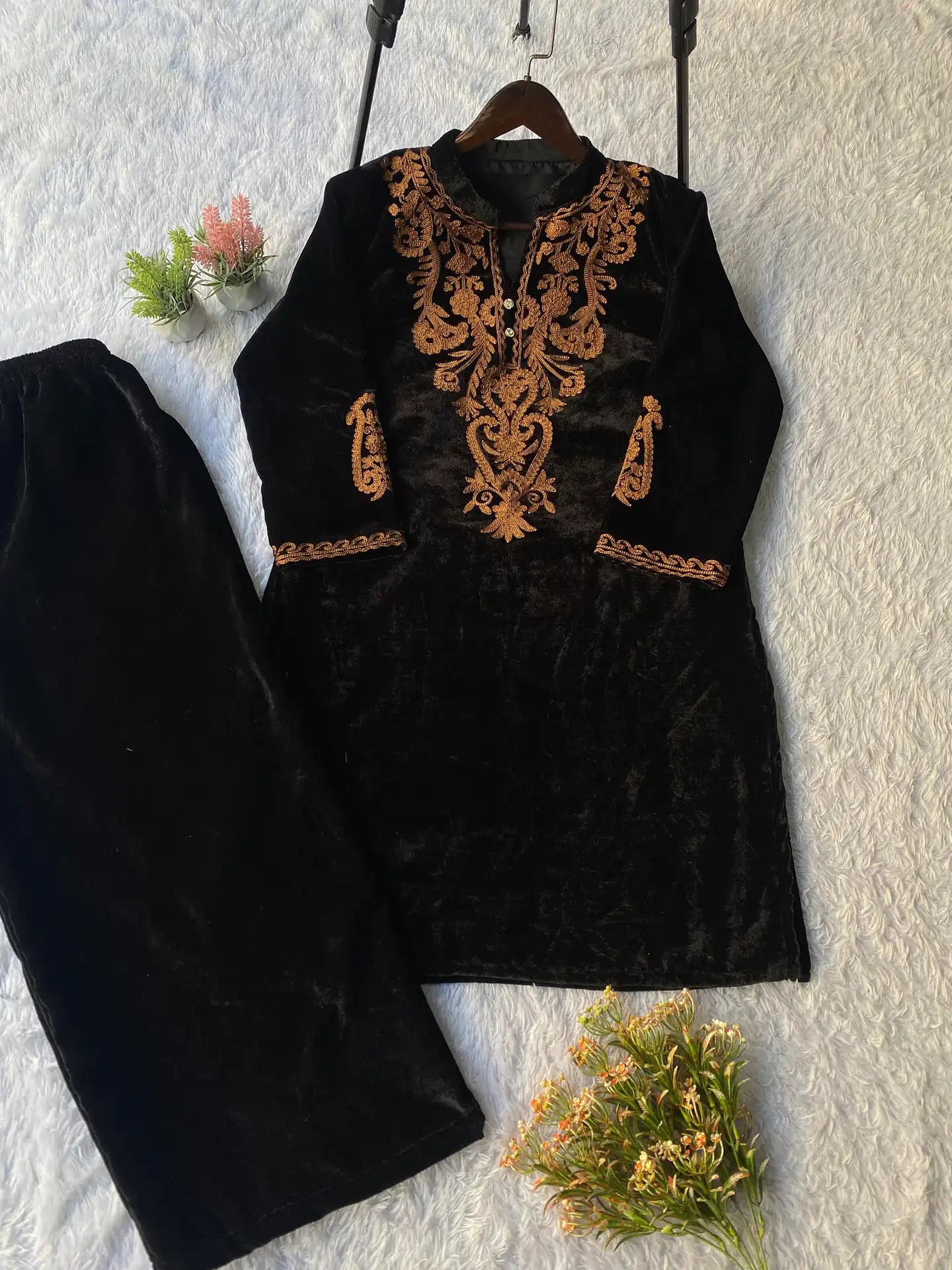 VELVET CO-ORD SET PRESENTING NEW STUNNING LOOK - VELVET CO-ORD SET