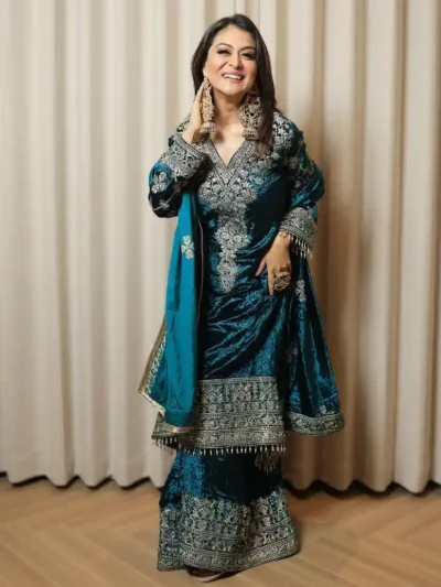 Women's Trendy Velvet - PRESENTING GOOD QUALITY HEAVY VELVET KURTA & PANT