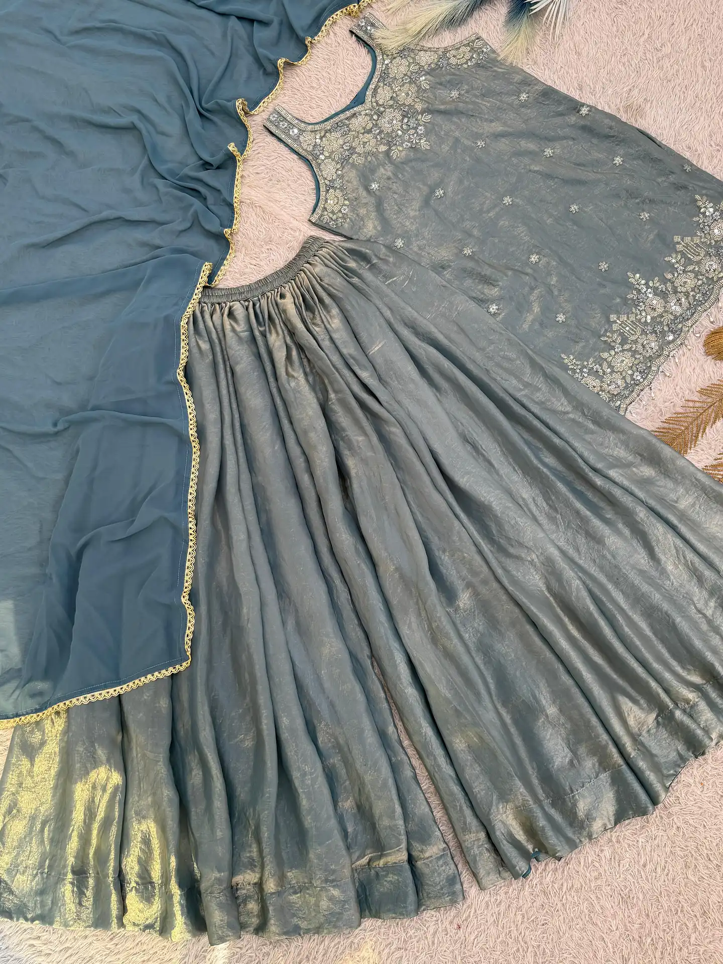 embroidery flared plazzo Women's Trendy - embroidery flared plazzo