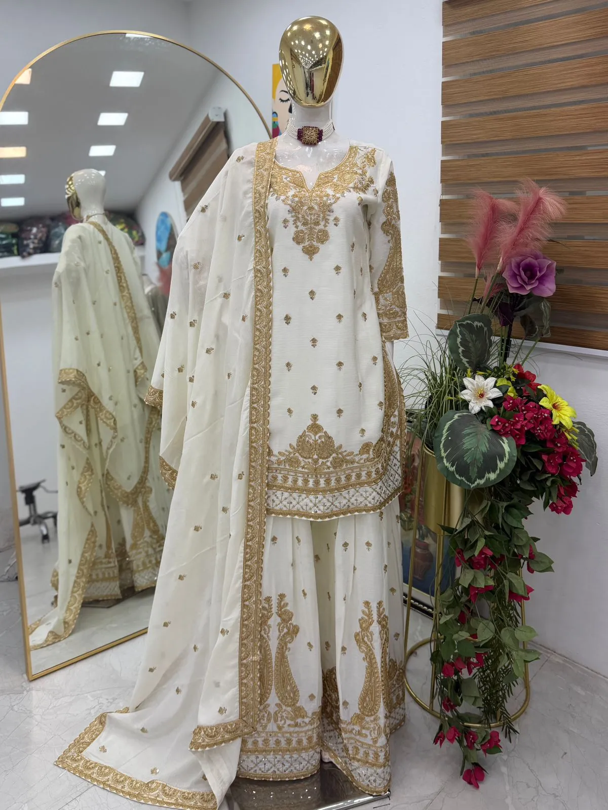 Designer White Elegant Plazzo Suit Premium Designer White Elegant Plazzo Suit - Designer White Elegant Plazzo Suit